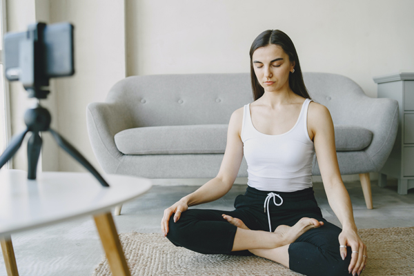 Friday Morning Meditation – Register Now